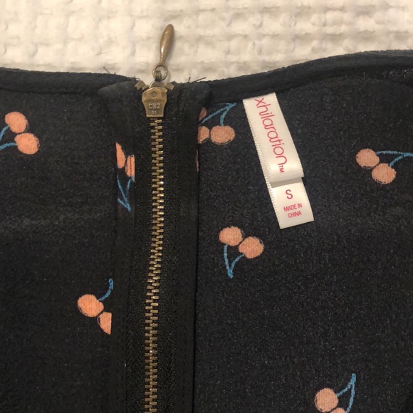 Black wrap dress - Picture 3 of 3